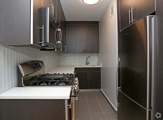 Building Photo - 410 W 53rd St Unit 724 Rental