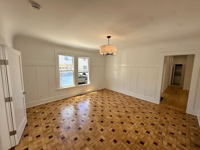Building Photo - Coming soon, fully renovated Noe Valley charmer - 2 BR | 1 BA Unit 1 Homestead Street