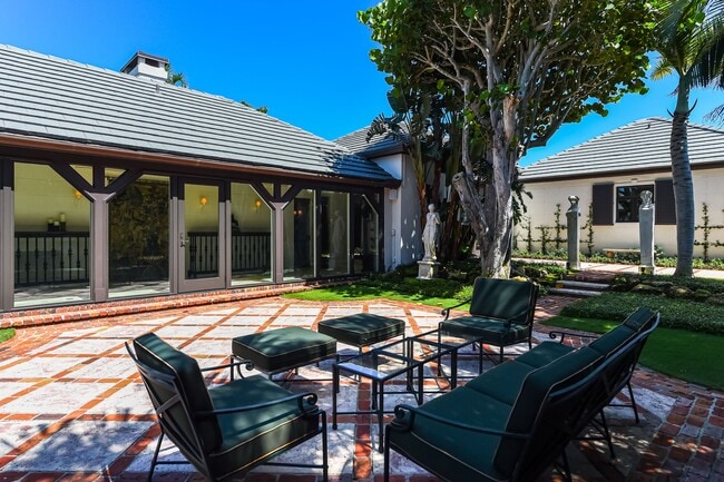 Photo - 118 Seaview Ave