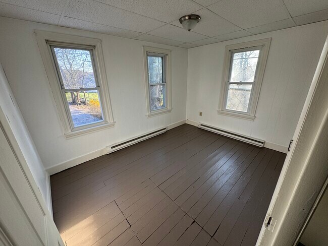 Photo - 301 N Market St