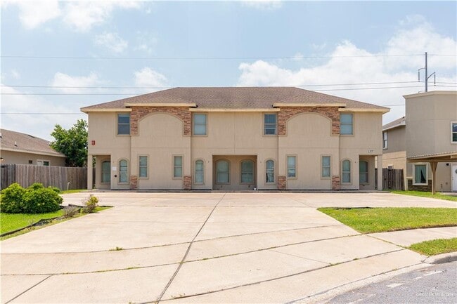 Photo - 2307 Taxco Ct Apartment Unit 1