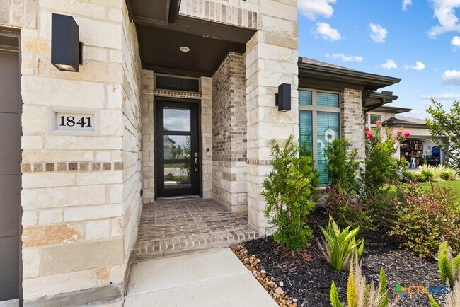 Photo - 1841 Windward Wy