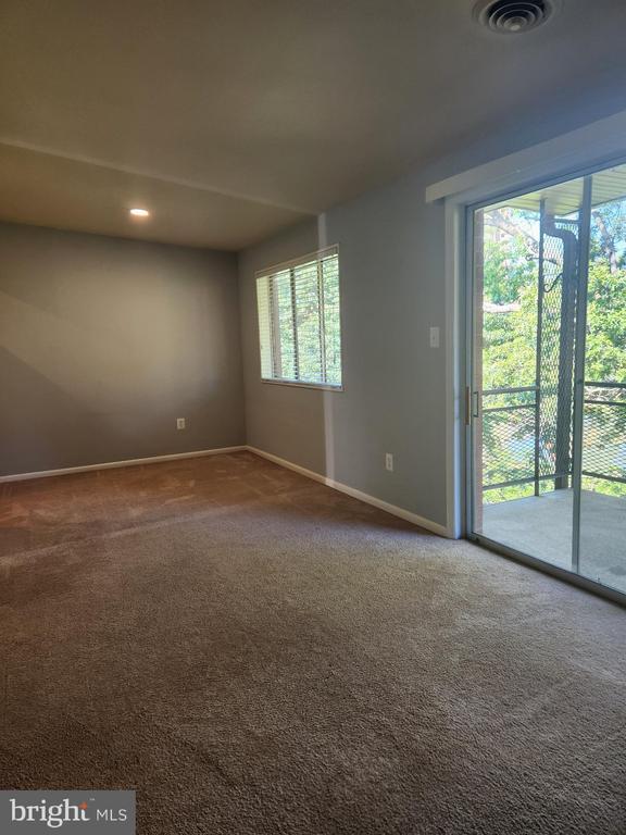 Photo - 10320 ROCKVILLE PIK Unit 401