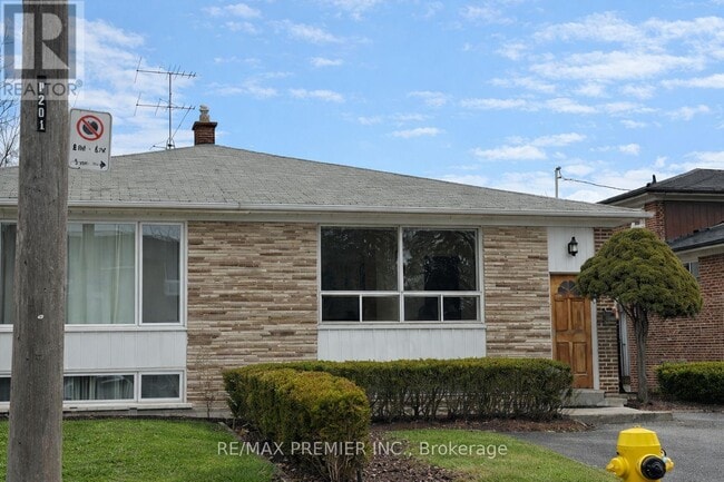 Photo - 199 Gracedale Blvd