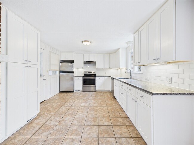 Photo - 215 Stoney Lea Rd