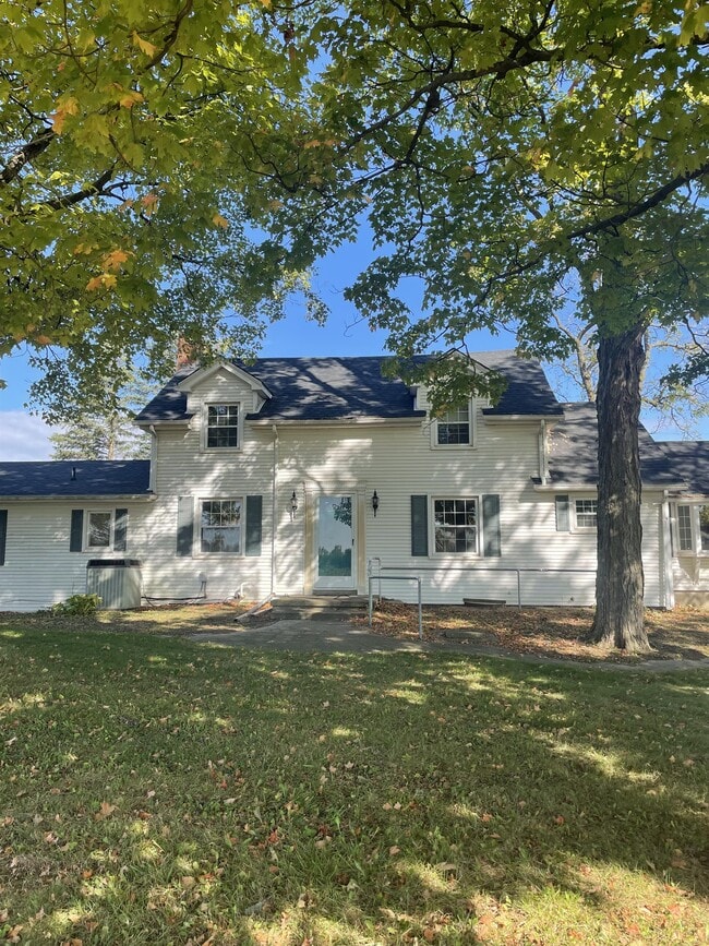 Building Photo - 7020 Brown Rd