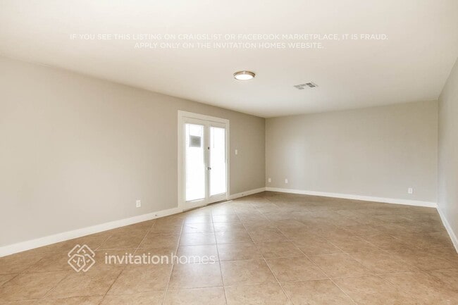 Photo - 4512 N 81st Dr