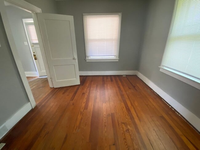 Photo - 4 Bedroom, 1 Bathroom House