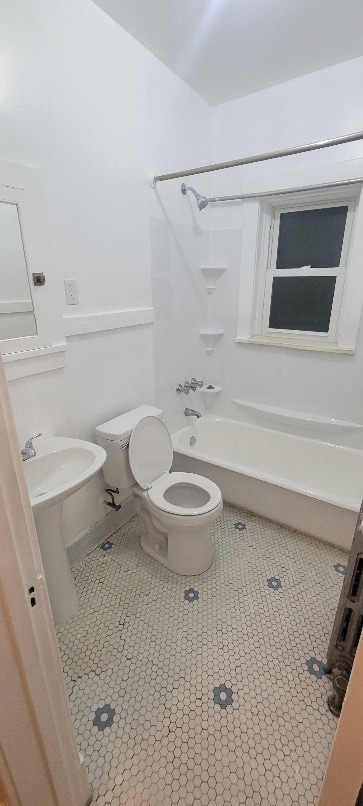 Bathroom - 155 Akron St Unit 6