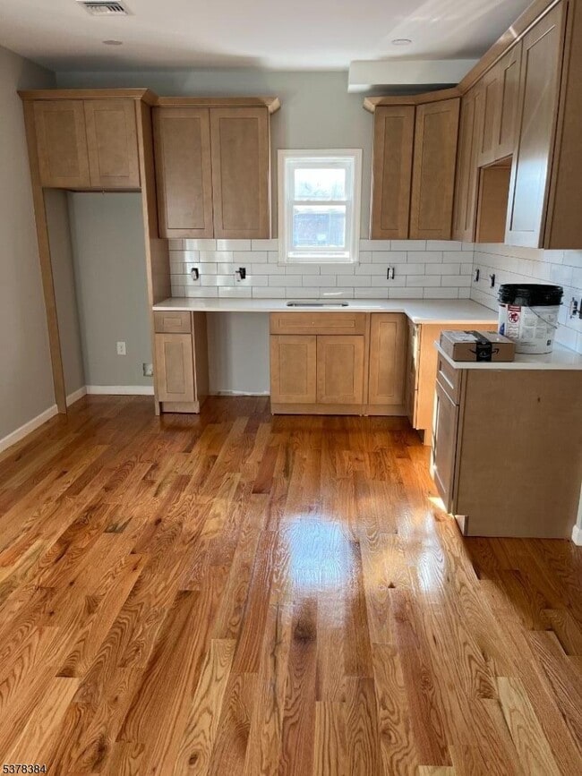 Building Photo - 433 Rosehill Pl Unit 4 Rental
