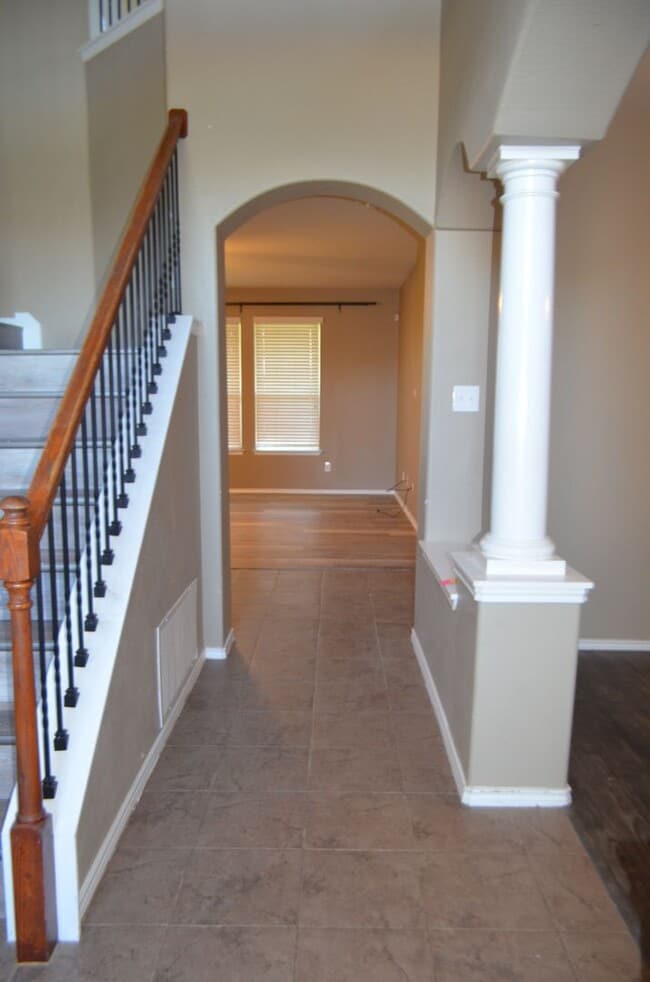 Photo - Over 3000 square feet with 3 car garage!
