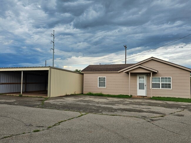 Photo - 1520 S 4th St House