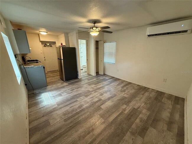 Photo - 324 NW 19th St