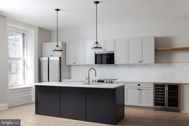 Building Photo - 200 S Broad St Unit 1019 Rental