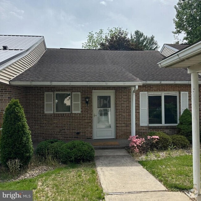Building Photo - 1186 Westgate Dr Rental