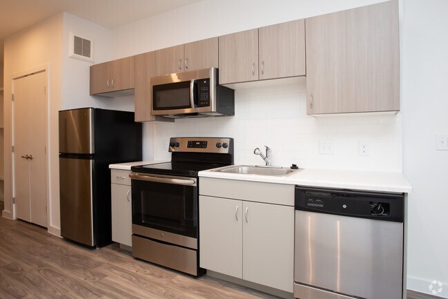 Estudio - Mariposa Flats