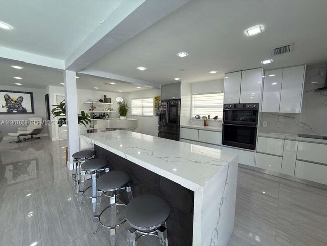 Photo - 4801 W Park Rd