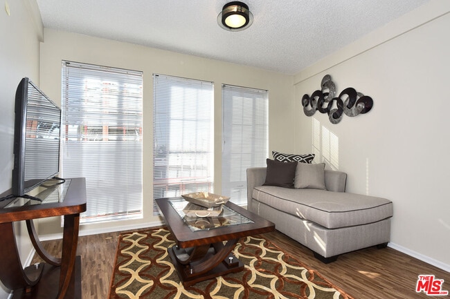 Photo - 3600 Bagley Ave