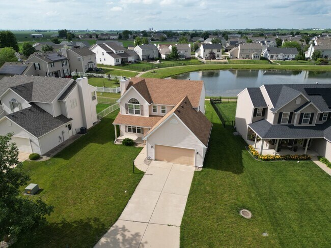 3922 Wildflower Dr