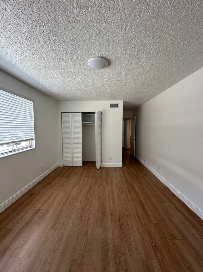 1250 S Denning Dr