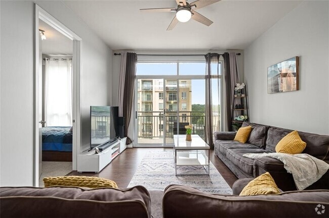 Building Photo - 711 Cosmopolitan Dr NE Unit 600 Rental
