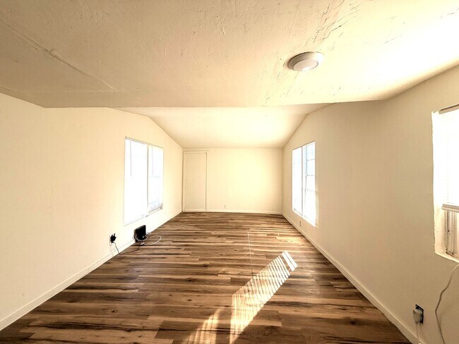 Photo - 8115 Tolles Dr Unit 8115 Tolles Dr. 3