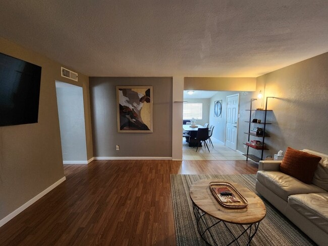 Photo - 2016 E 24th Pl