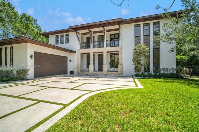 Building Photo - 6120 SW 80th St Rental