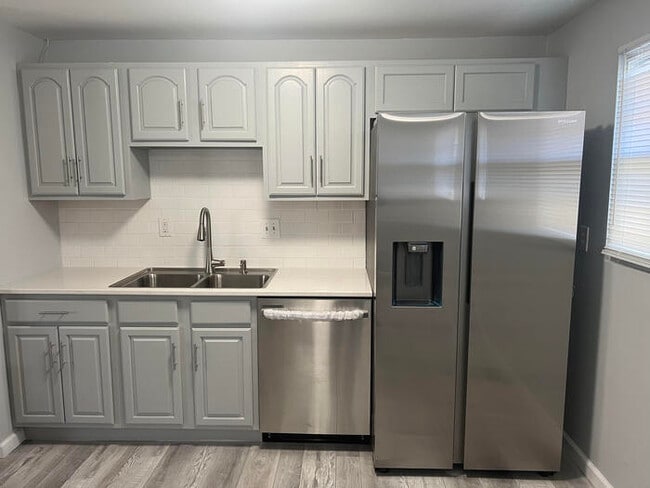 Photo - Updated bi-level!