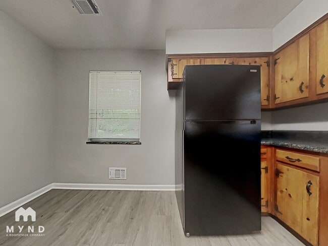 Photo - 2677 Riggs Dr