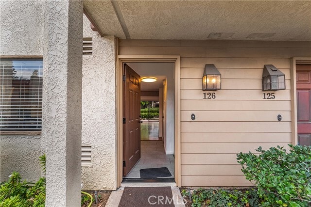 Photo - 5720 Owensmouth Ave