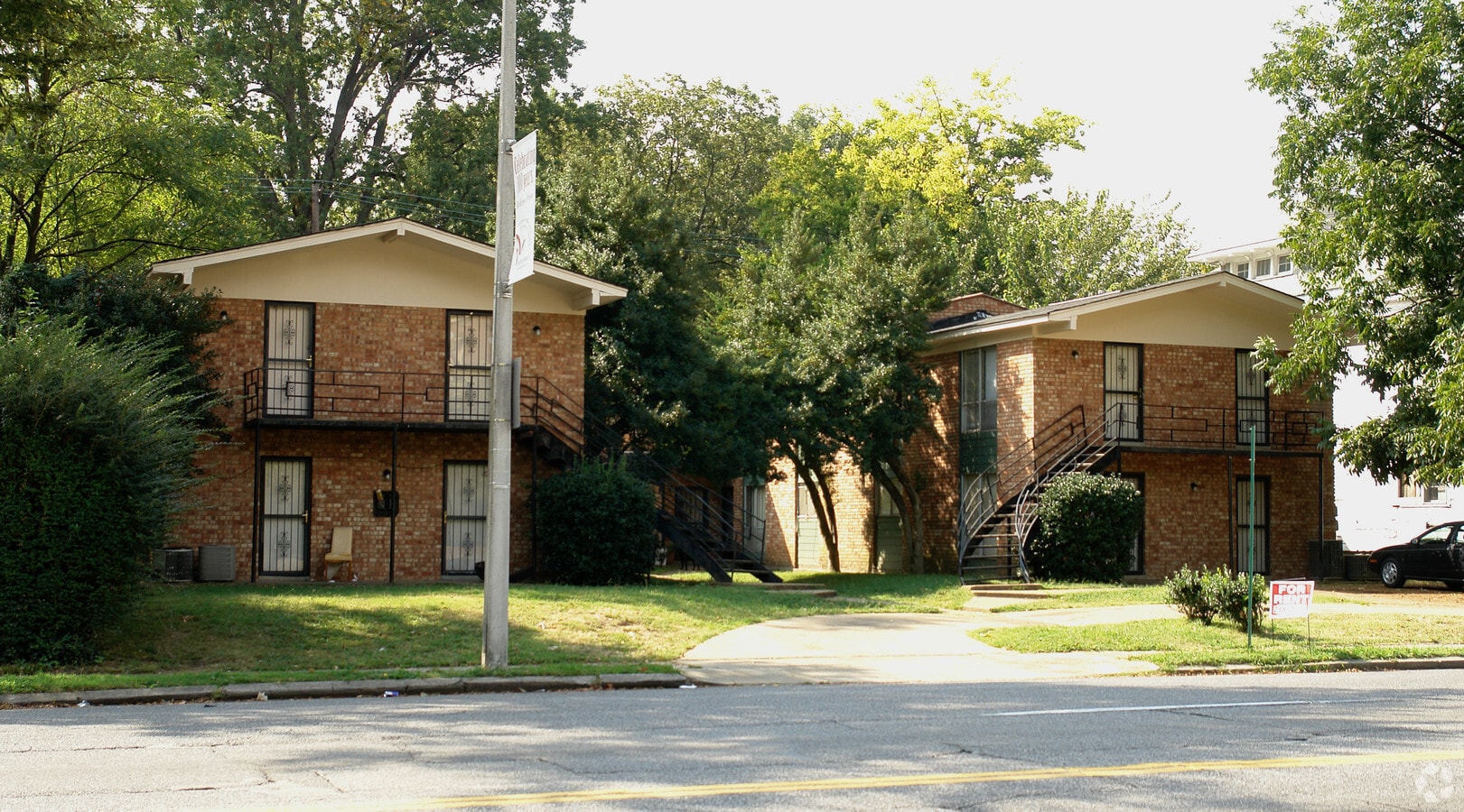 Photo - 1261 Peabody Ave