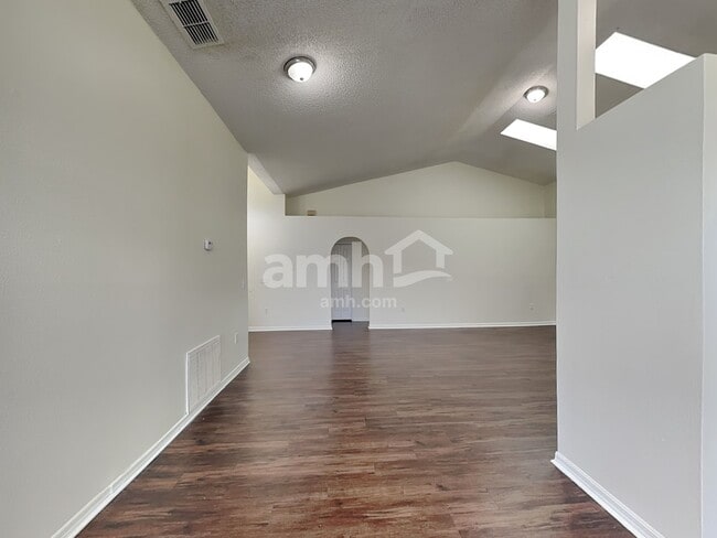 Photo - 555 Whiskey Creek Ct
