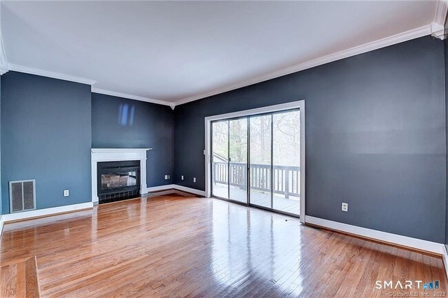 Photo - 334 Conestoga Way Unit 334