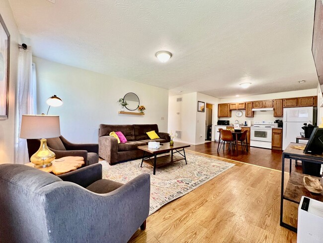 Photo - 3 Bedroom 1 Bathroom Attached House