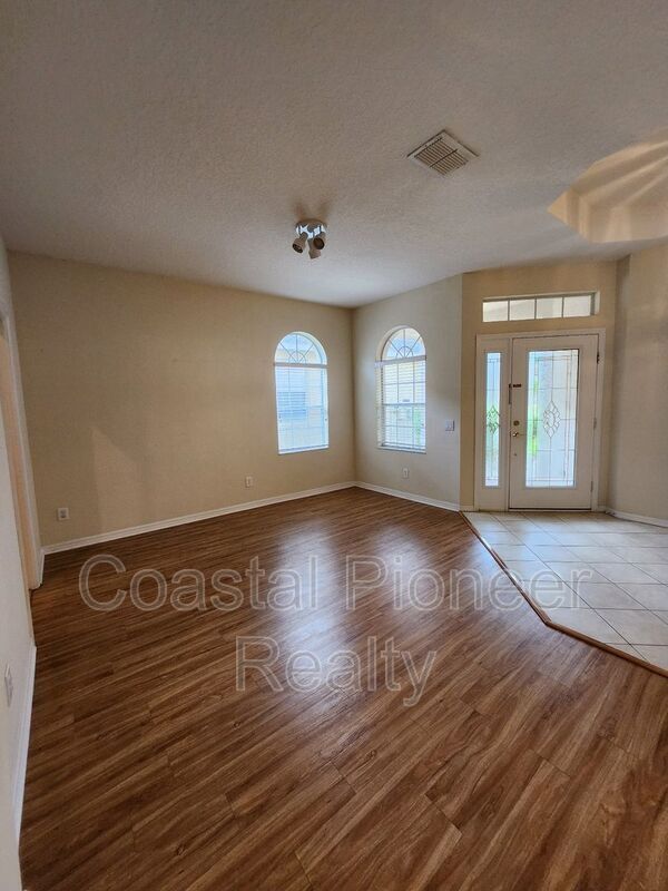 11614 Whiterook Ct