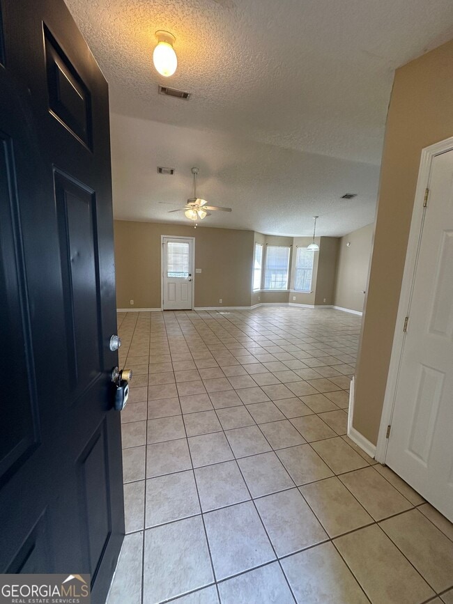 Photo - 119 Lake Wisteria Ct