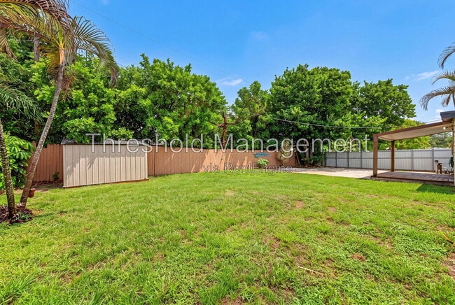 Photo - 19632 NE 12th Pl
