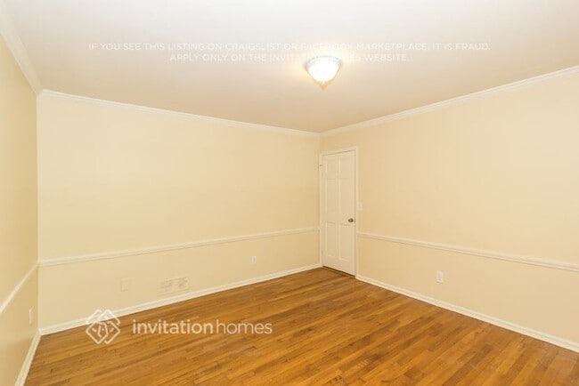 Photo - 5100 Greentree Trail