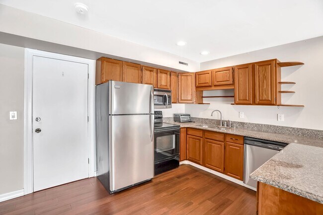 Photo - 2219 North Ave