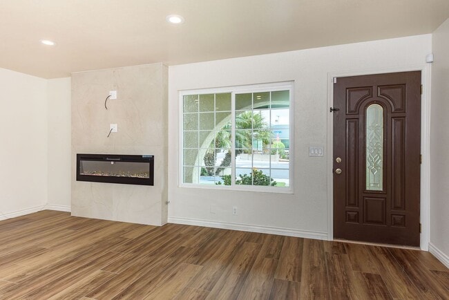 Photo - Your Newly Renovated Huntington Beach Oasi...