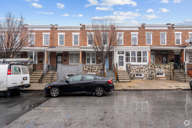 Building Photo - 2712 Ashland Ave Rental