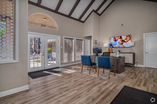 Leasing Office