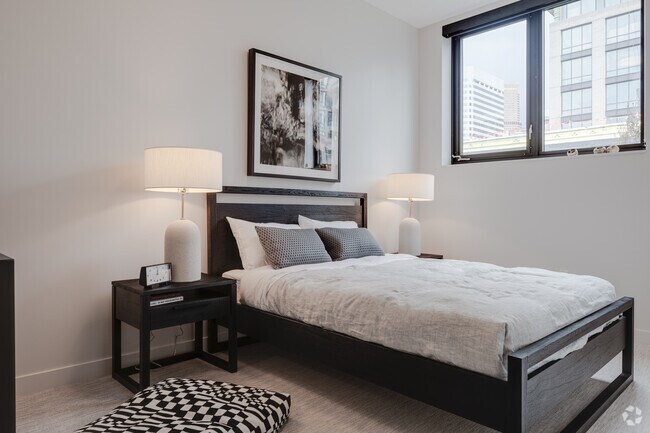 2BR, 2BA - 1,366SF