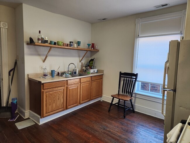 Photo - 1212 West Cary St