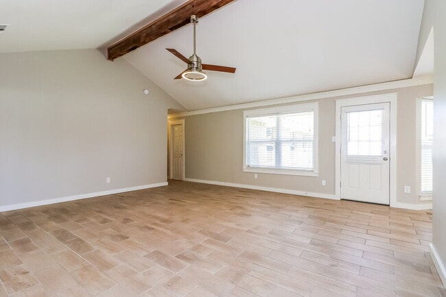 Photo - 6909 Windcrest Ln