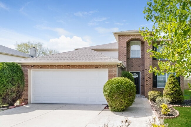 Building Photo - 2164 Spring Hill Cir