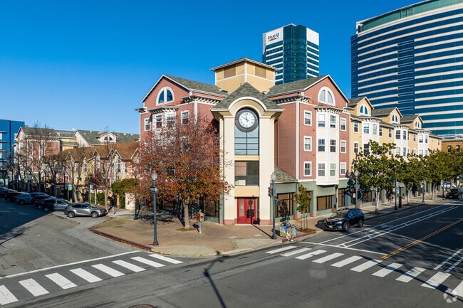 Photo - 555 10th Street Apartments