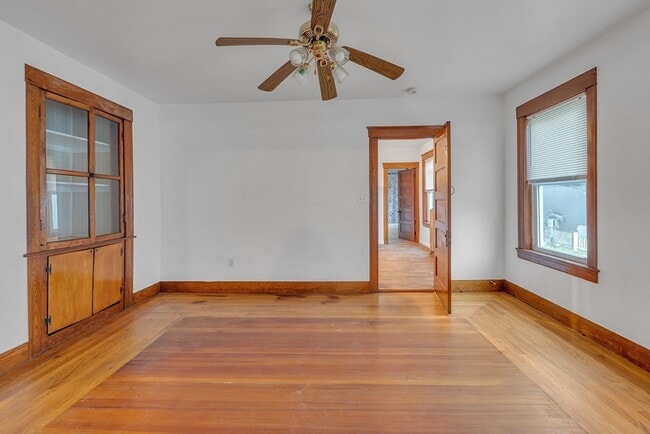Photo - 10 Foster St Unit 1