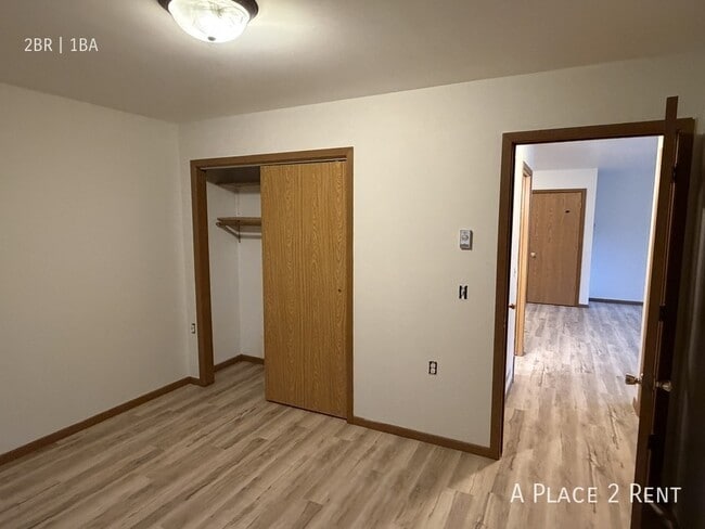 Photo - 1733 Hemlock Dr